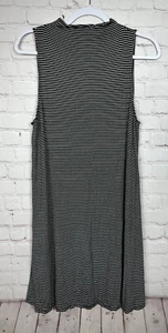 American Eagle Soft & Sexy Sleeveless knee length open back dress, sz M, GUC - Picture 1 of 6