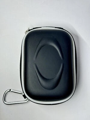 Roocase Camera Case - Image 1 of 4