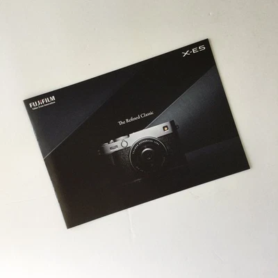 FUJIFILM X-ES Japanese Camera & Lens & Accessory Catalog Published in June 2025 - Image 1 of 4