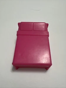 Puppenhausbett Kunststoff - Bild 1 von 3