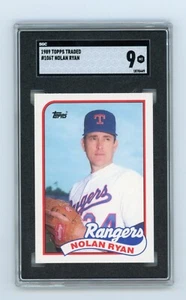 Topps 1989 negociado Nolan Ryan SGC 9 como nuevo Texas Rangers #106T - Imagen 1 de 2