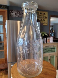 Hillside Dairy JL SUTTS Hamilton / Neptune NJ New Jersey Embossed Quart Milk - Bild 1 von 12