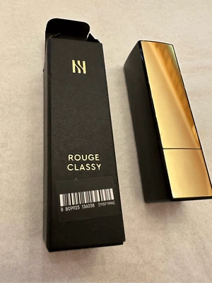 Lápiz labial elegante HERA Rouge, respaldado por Jennie Color: 47 MAUVE CHIC Foto 1 de 4