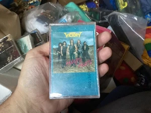New: VICTORY - Hungry Hearts - CASSETTE TAPE sealed - Picture 1 of 3