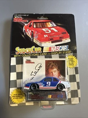 Nuevo en paquete 1991 Racing Champions escala 1:64 NASCAR Diecast Stock Car #9 Bill Elliott Foto 1 de 2