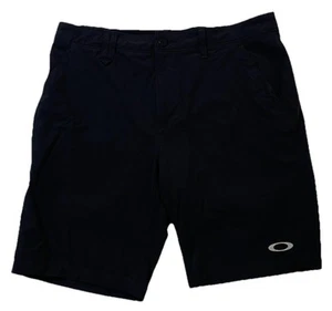 Oakley Golfshorts schwarz Stretchbund flache Vorderseite Herren 32 W32 - Bild 1 von 3
