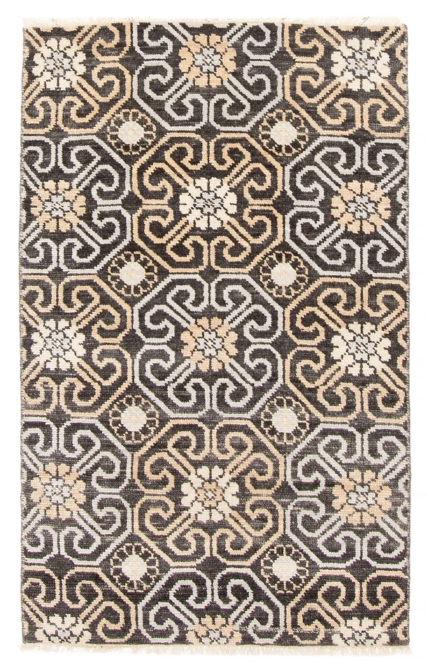 3'0" x 4'9" Hand Knotted Area Rug Traditional Oriental Wool Carpet - Image 1 of 4