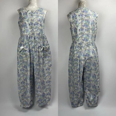 复古 Laura Ashley M 码花卉蓝色连身裤/连身裤 — 第 1/4 张图片