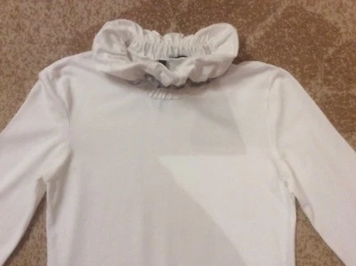 Top elegante United Colors of Benetton Girls.  Talla XL/10-11 año Foto 1 de 4