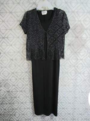 Vestido AGB y Encogerse de hombros 2 piezas talla 6 Petite negro flecos sin mangas manga corta  Foto 1 de 4
