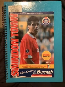 SWINDON TOWN V SOUTHEND UNITED 22 OCT 94 DIV 1 PROGRAMME - Picture 1 of 2