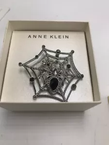 Spilla ragnatela Anne Klein $28 - Foto 1 di 4