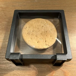 WWII - Seconda Guerra Mondiale - Biscotto militare razione C 1942 - Foto 1 di 2