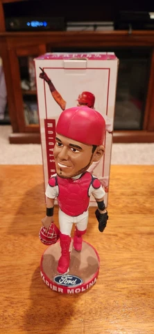 St. Louis Cardinals Yadier Molina Bobblehead - 4/8/17 Ford SGA - NIB Cover