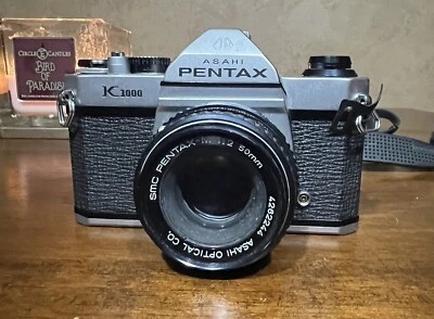 Pentax K1000 Camera 35mm SLR with 50mm f2 Lens - Tested.  Battery Damage - Image 1 of 4
