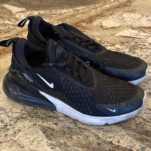 Scarpe da corsa Nike Air Max 270 nere bianche 2020 AH8050-002 US taglia 7,5 W / 6 M - Foto 1 di 9