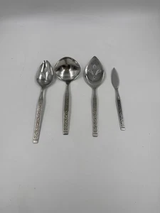 Oneida Spanish Court 4 Piece Serving Utensil Set - Picture 1 of 15