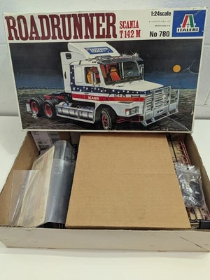 Italeri Kit Roadrunner Scania T 142 M 1/24 780 - Immagine 1 di 4