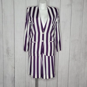 Set blazer e gonna vintage anni 80 Tofy viola e bianco a righe verticali, taglia 12 - Foto 1 di 10