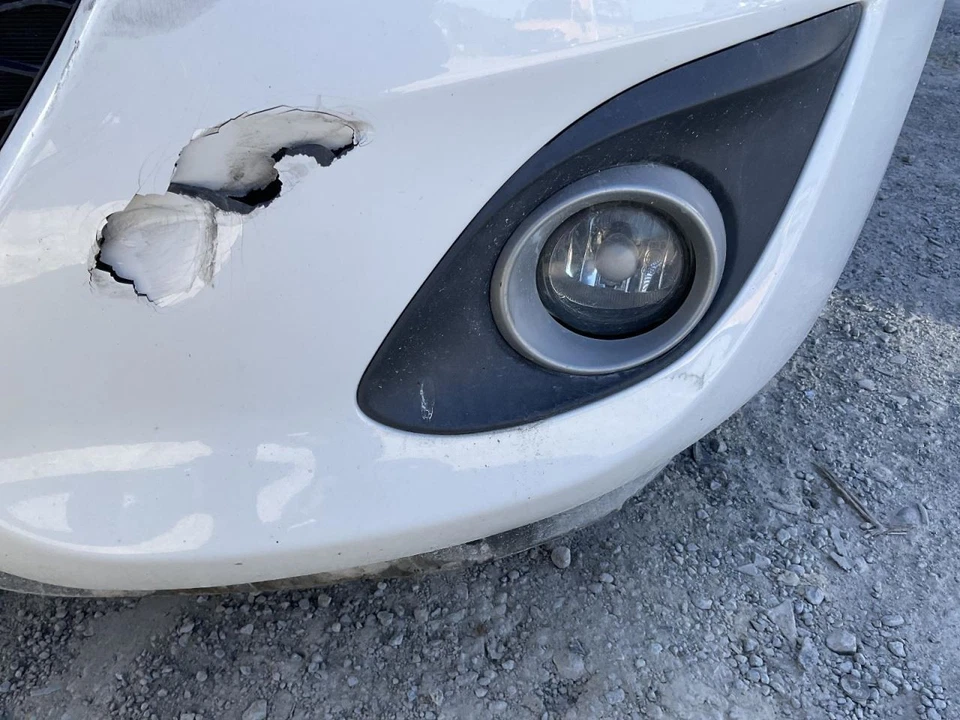 Driver Left Corner/Park Light Fog-driving Fits 11-13 MAZDA 2 5187102 - Image 1 of 1