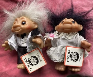 "2x Muñeca Trolls Trolls DAM 1984 novia y novio 6"" con etiquetas lindo regalo de boda" - Imagen 1 de 7