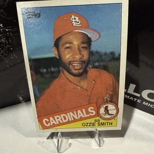 1985 Topps - Ozzie Smith #605 - Picture 1 of 2