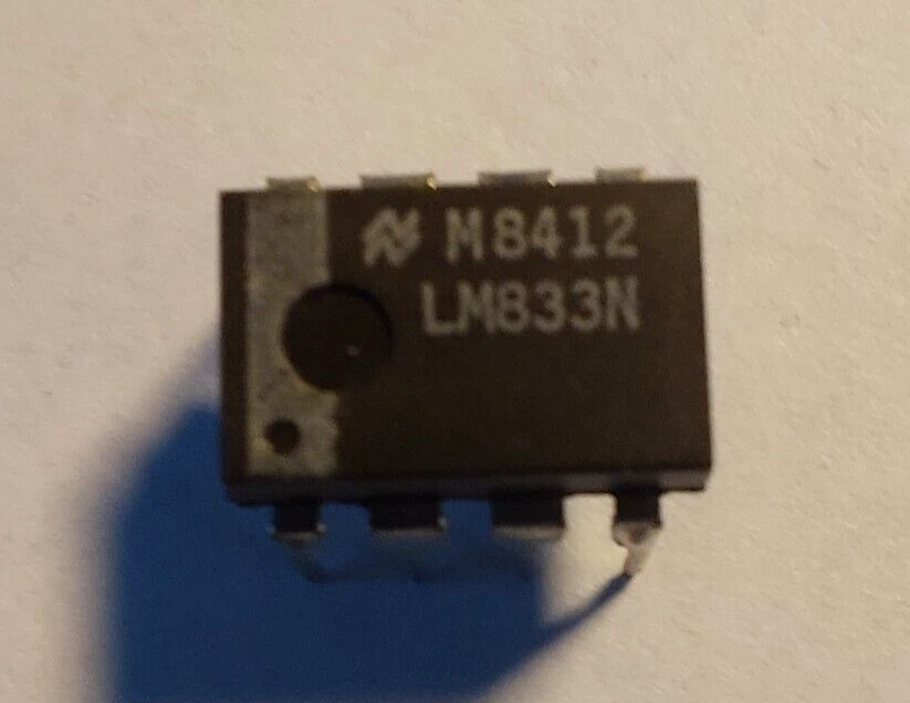 LM833N  circuit intégré  DIP 8  NATIONAL SEMI CONDUCTEUR  (2 pièces) - Photo 1/1