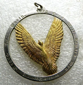 Colgante Estate Wallace Plata Esterlina FABRICADO Vintage "PAZ EN LA TIERRA" - Imagen 1 de 3