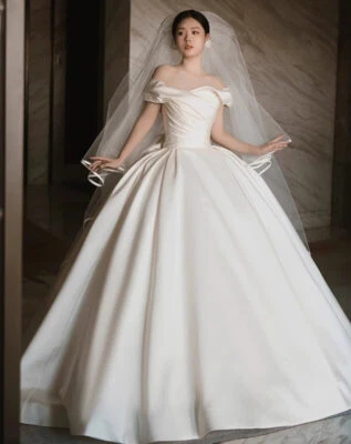 Vestido de novia con hombros descubiertos talla 2-10 blanco satinado vestido de baile con corsé de tren Foto 1 de 4