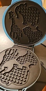 Brentwood ts-253 Animal Shapes Waffle Maker Elephant Giraffe Lion  Blue - Picture 1 of 7