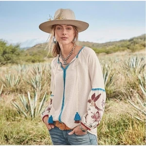 Top Sundance Paloma Bordado Mediano Colibrí Azteca Crema Turquesa Borlas - Imagen 1 de 15