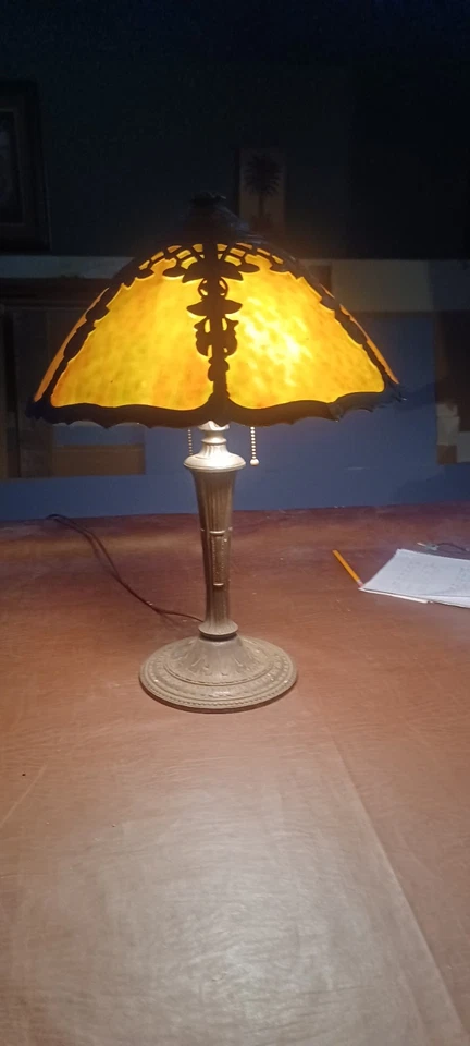 Ferro fundido preto antigo. LÂMPADA DE VIDRO SLAY, fabricação Miller LAMP Co.1 M.L.C.O - Imagem 1 de 4