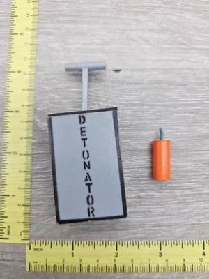 De colección 1970 Hasbro GI Joe AT #7411 Secret Mission Spy Island Detonator Dynamite Foto 1 de 4