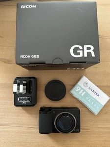Ricoh GR III mit Extras + Rechnung. Gekauft 04/25, Top - Bild 1 von 4