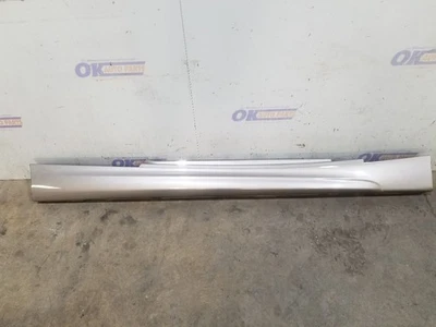 08 2008 BMW 135I 2 DOOR CONVERTIBLE ROCKER PANEL MOULDING SILVER RIGHT PASSENGER - Image 1 of 4