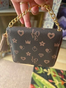 Claire’s Brown & Black Status Icons Zip Around Wallet With Gold Chain Strap New - Picture 1 of 4