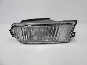 AUDI 100 C4 1990-1994 PARACHOQUES DELANTERO CONDUCTORES LUZ ANTINIEBLA LATERAL OEM CALIDAD DEPO PARTE - Imagen 1 de 9