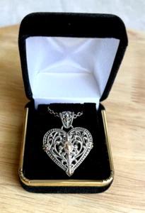 925 and 14kt Filigree Heart Pendant with 20" Chain - Picture 1 of 4