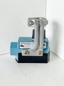 NEU Honeywell Mikroschalter BZE6-2RN194 Endschalter EL11 - Bild 1 von 12