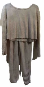 SHEIN Beige 2 Piece Outfit Trousers Elastic Waist, Crop Top U.K. 6-8 - Picture 1 of 8