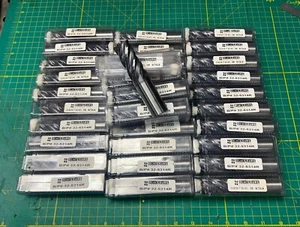 (25) Kennametal 1”- 5 Fl non usato macinazione terminali ricoperti grande lotto - Foto 1 di 4