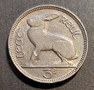 1940 IRELAND Lucky Rabbit 3p Irish Coin Antique EIREANN Harp BIRTH YEAR 3 Pence - Picture 1 of 2