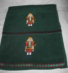 Jenny & Jeff Designs 2 Vintage Green Nutcracker Christmas Kitchen Towels - Picture 1 of 10