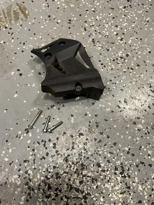 Cubierta de polea de piñón delantero Kawasaki Z125 BR125 BR 125 J Pro 2017-2022 Foto 1 de 3