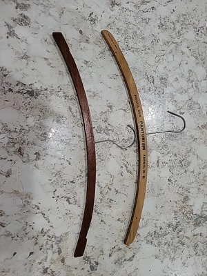 Lote De 2 Perchas Vintage Madera Antigua Años 50 Rosa Floral Foto 1 de 2