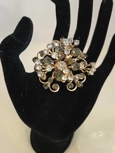 Vintage Rhinestone 3 Dimensional Round Cluster 2" Brooch Estate Clear & Grey - Picture 1 of 14
