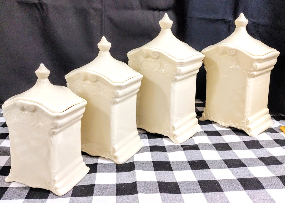 De colección. Porcelana Coastline French Country 4 piezas. Caja de sal blanca apagada tapas de latas Foto 1 de 4