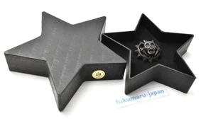 JoJo's Bizarre Adventure Sheer Heart Attack Brooch KILLER QUEEN ultra violence - Picture 1 of 20