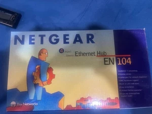 Netgear EN104TP Four Port Ethernet Hub - Picture 1 of 1