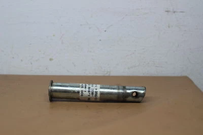 1977 Honda CB550F APOIO PARA OS PÉS TRASEIRO DIREITO PEG STEP (TOHF223) - Imagem 1 de 4